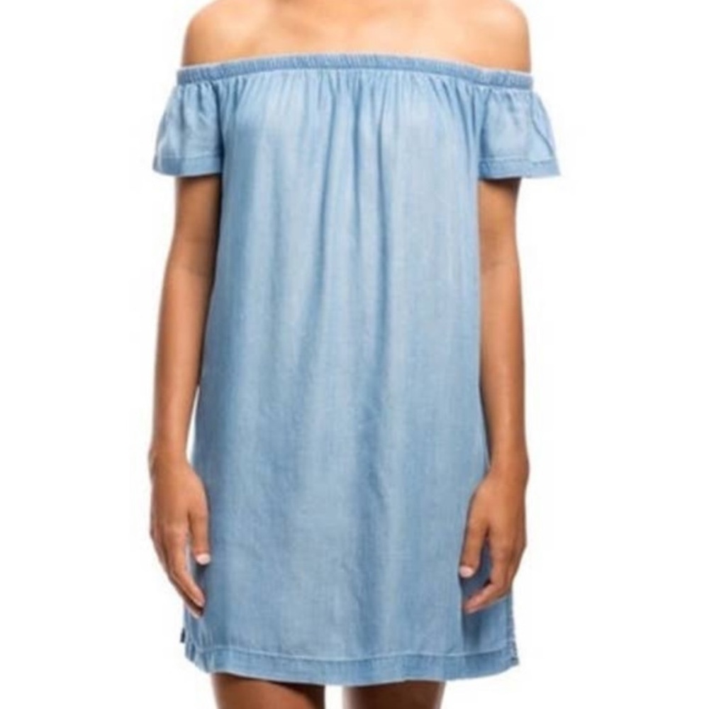 NWOT light denim blue Glam dress